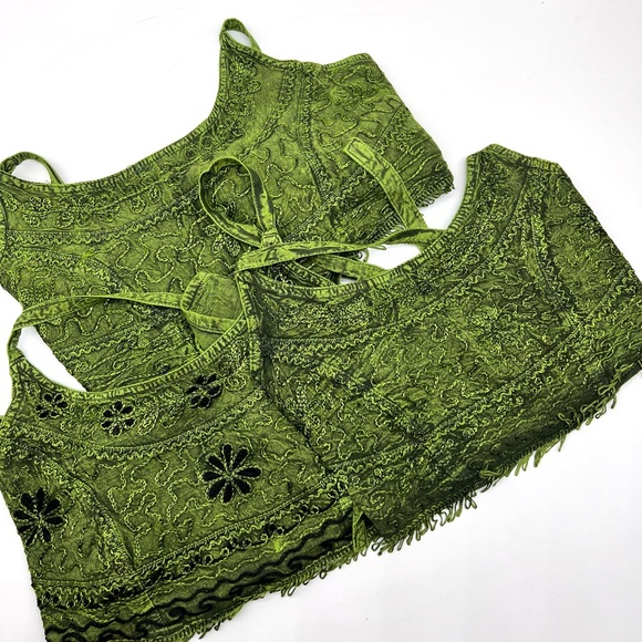 Open Back Tie Halter Crop Top - Picture 12 of 12